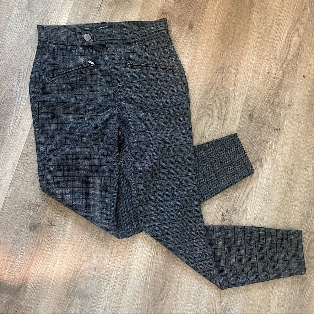 Simply Vera - Vera Wang Black and Gray Pants